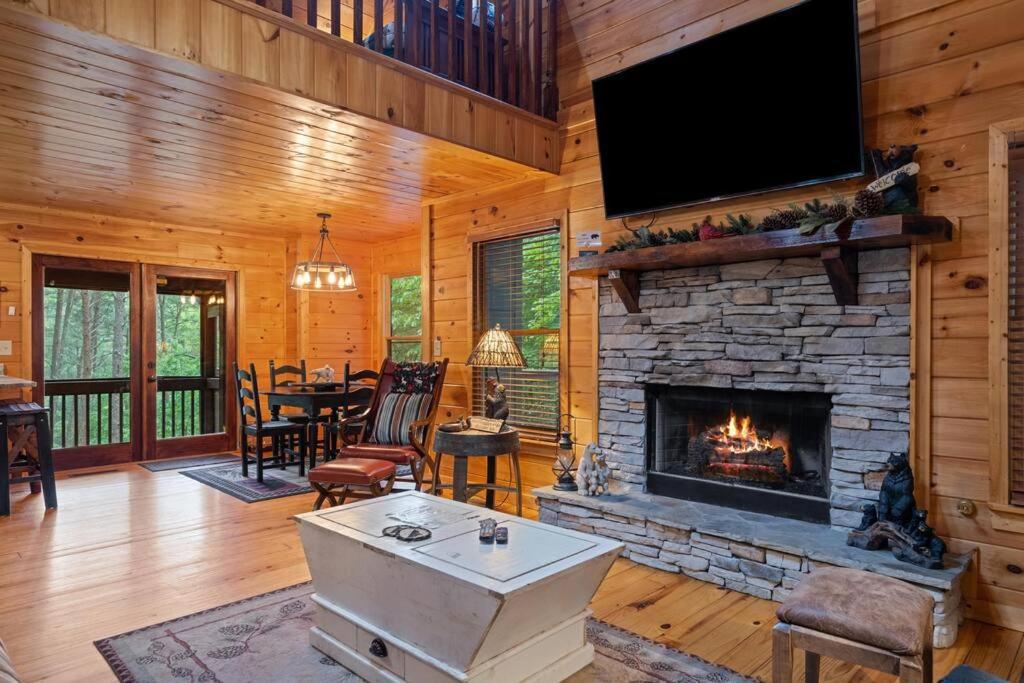 Lakeside Retreat Hot Tub Fishing Hiking Ellijay Buitenkant foto