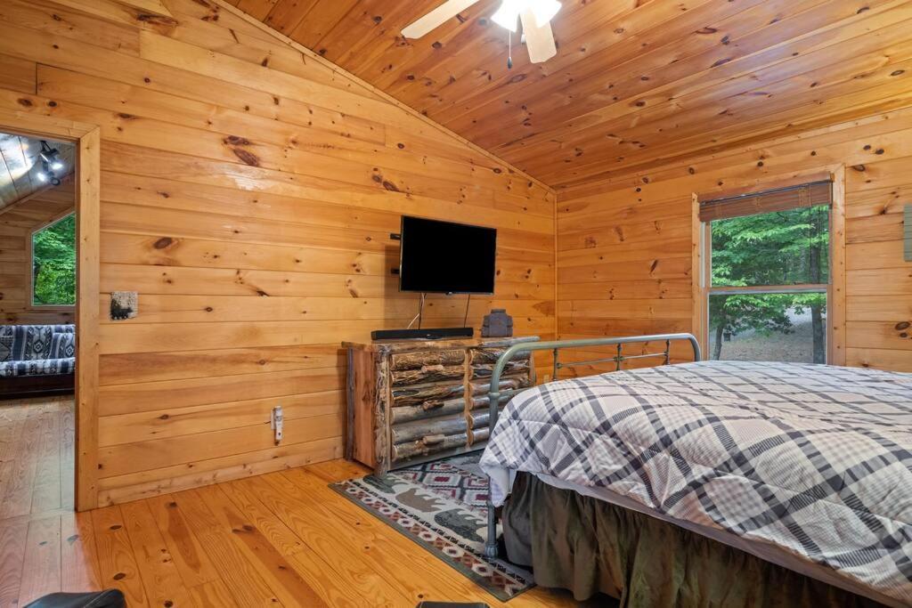Lakeside Retreat Hot Tub Fishing Hiking Ellijay Buitenkant foto