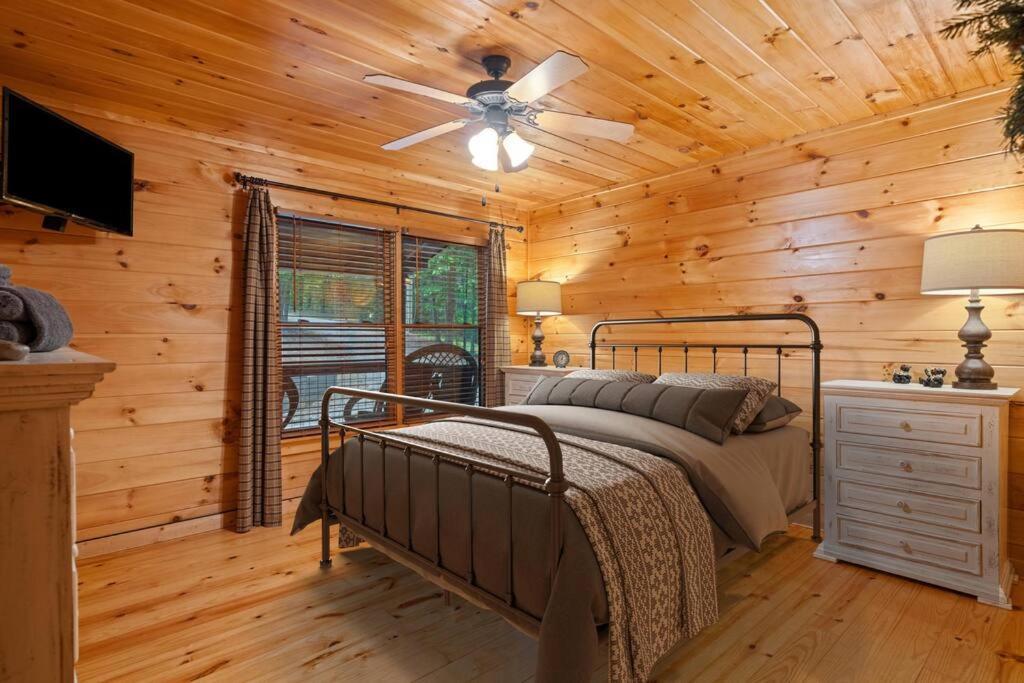 Lakeside Retreat Hot Tub Fishing Hiking Ellijay Buitenkant foto