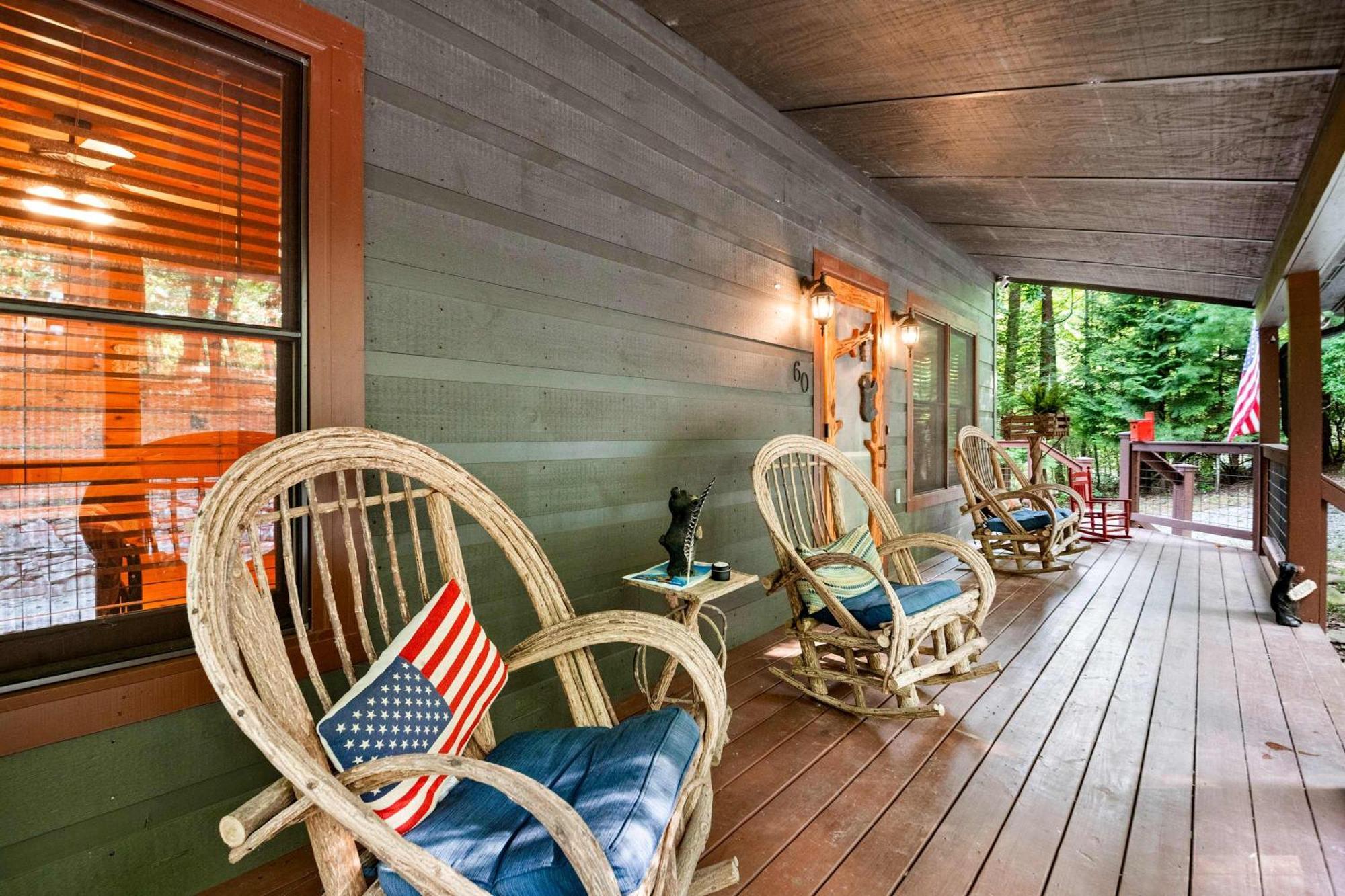 Lakeside Retreat Hot Tub Fishing Hiking Ellijay Buitenkant foto